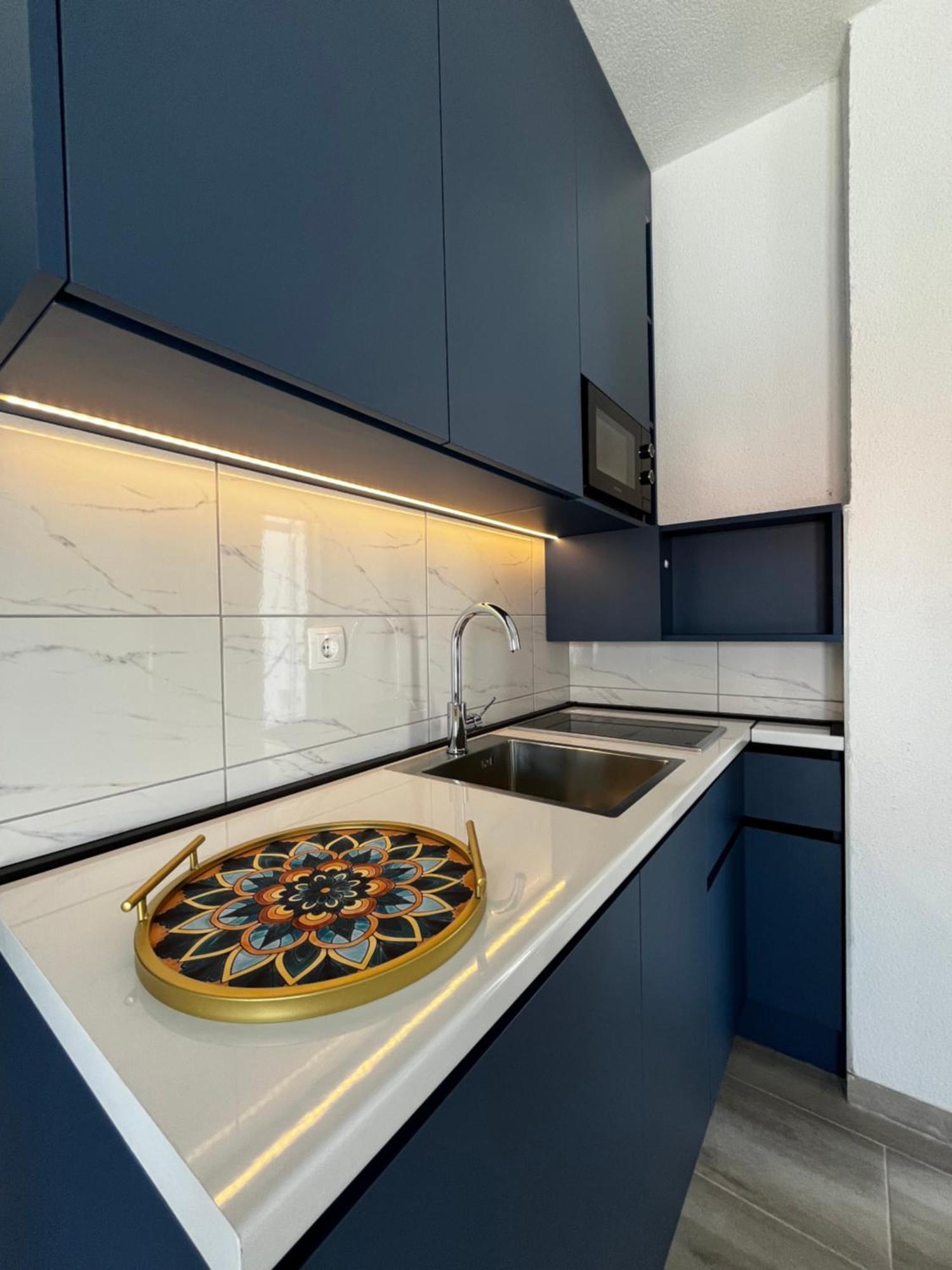 Twin Apartments Ivanica Exterior photo
